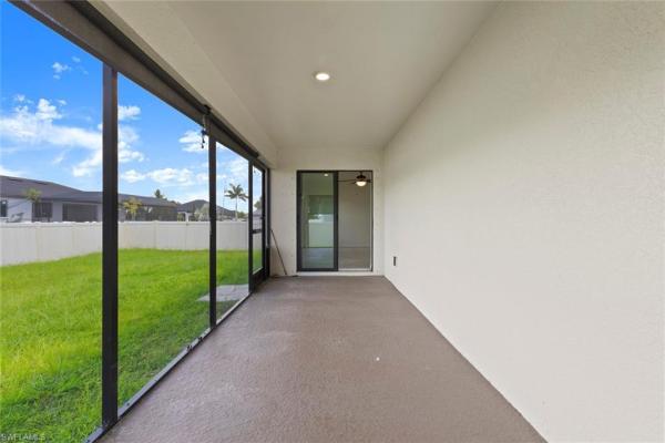 Cape Coral Residential, 2705 5th Ter, Cape Coral, Florida 33993, image 2