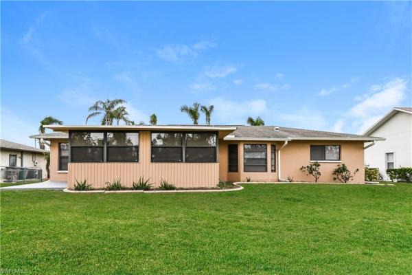 Cape Coral, 1005 22nd Ter, Cape Coral, Florida 33991, image 2