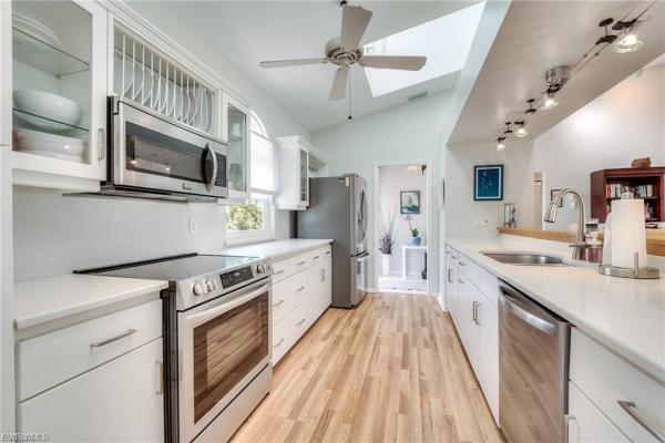 3025 Turtle Gait Ln, Sanibel, Florida 33957, image 1