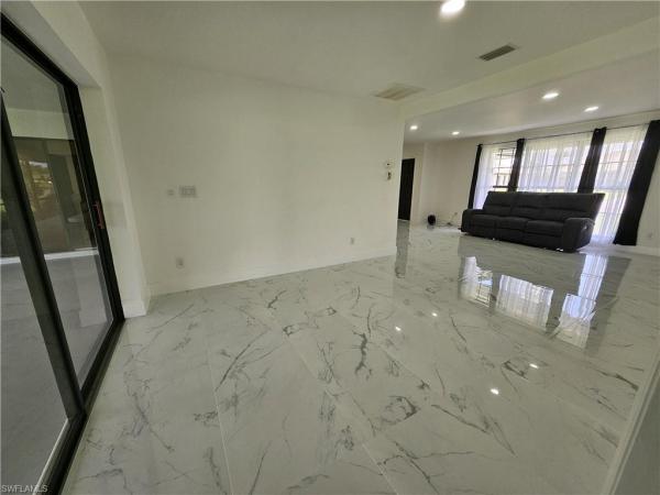 Cape Coral, 415 SW 7th Ter, Cape Coral, Florida 33991, image 1