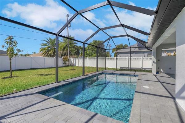 Cape Coral Residential, 406 19th Pl, Cape Coral, Florida 33909, image 3