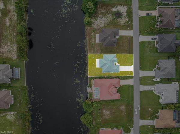 2511 25th St, Cape Coral, Florida 33993, image 3
