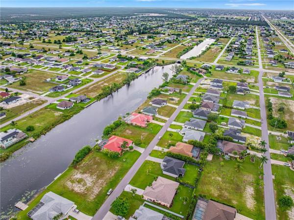 2511 25th St, Cape Coral, Florida 33993, image 2