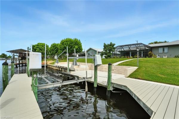 Cape Coral Residential, 1308 36th St, Cape Coral, Florida 33904, image 3