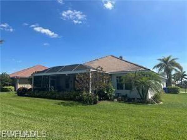 Cascades, 3075 Apple Blossom Dr, Alva, Florida 33920, image 1