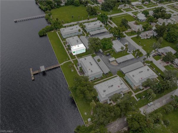 River Garden, 3225 Riverside Dr, Fort Myers, Florida 33916, image 2