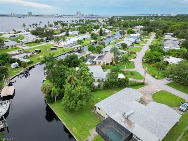 Port Edison, 1358 Sunrise Dr, North Fort Myers, Florida 33917, image 1