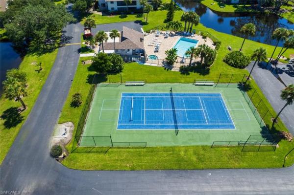 Newport Glen, 17452 Woodland Trace Dr #F, Fort Myers, Florida 33908, image 2