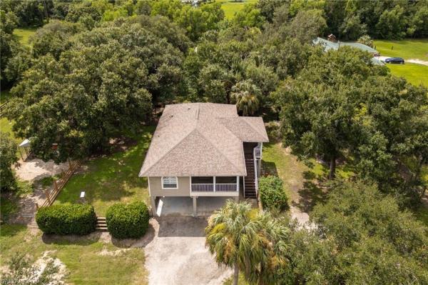 North Fort Myers No HOA, 18630 Lost Ln, North Fort Myers, Florida 33917, image 3