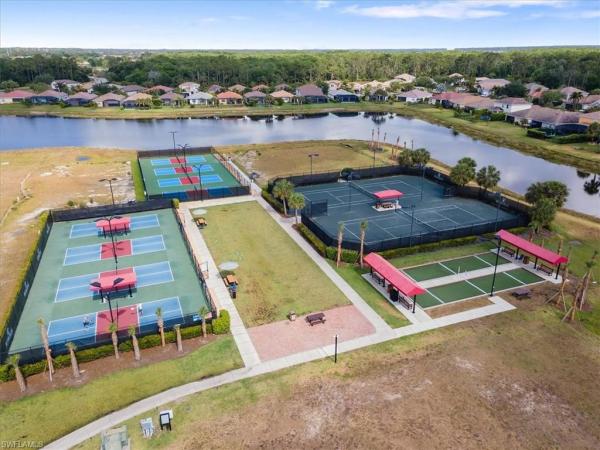 Country Club, 3380 Chestnut Grove Dr, Alva, Florida 33920, image 1