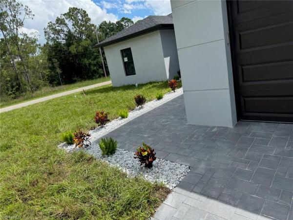 1001 11th St, Lehigh Acres, Florida 33972, image 1