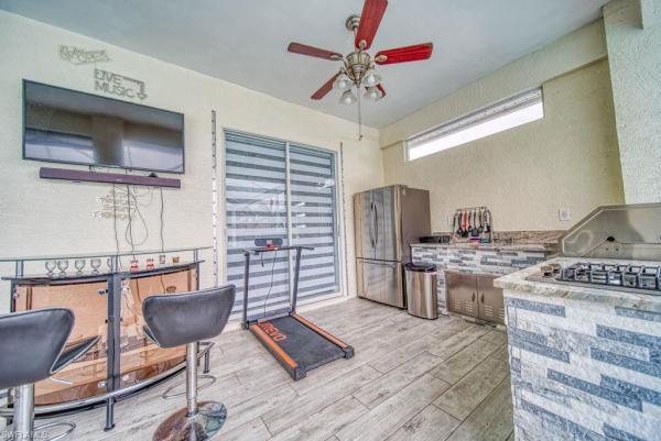 Cape Coral, 946 23rd Pl, Cape Coral, Florida 33990, image 1
