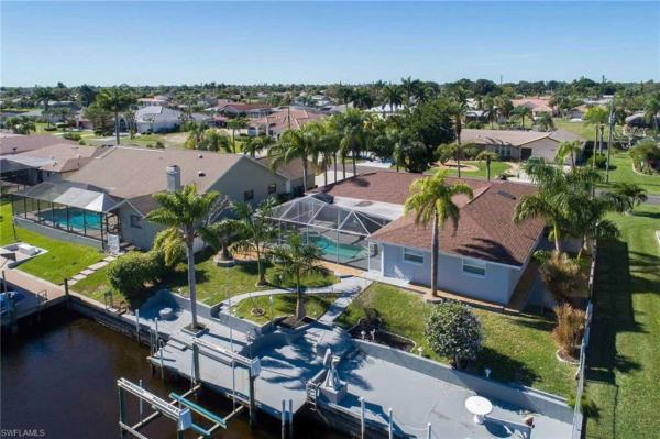 Cape Coral, 2633 19th Pl, Cape Coral, Florida 33904, image 1