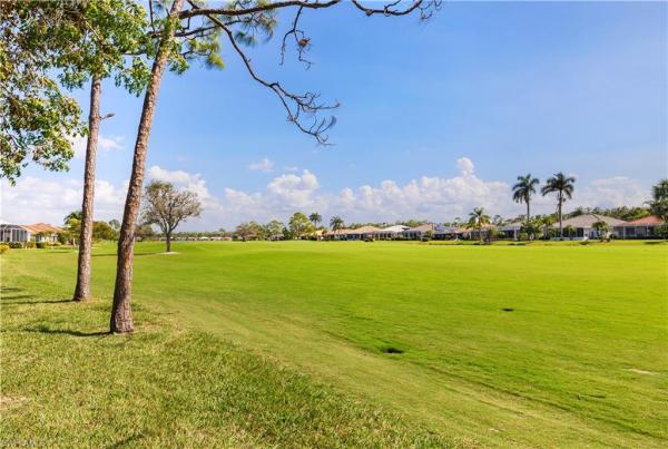 Herons Glen, 2060 Corona Del Sire Dr, North Fort Myers, Florida 33917, image 2