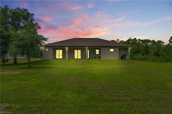 Lehigh Acres, 1016 Magnolia Ave, Lehigh Acres, Florida 33972, image 2