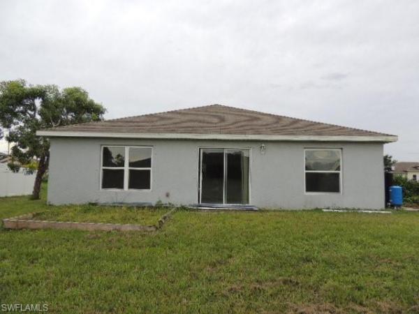 Cape Coral Residential, 1521 NE 35th Ln, Cape Coral, Florida 33909, image 1