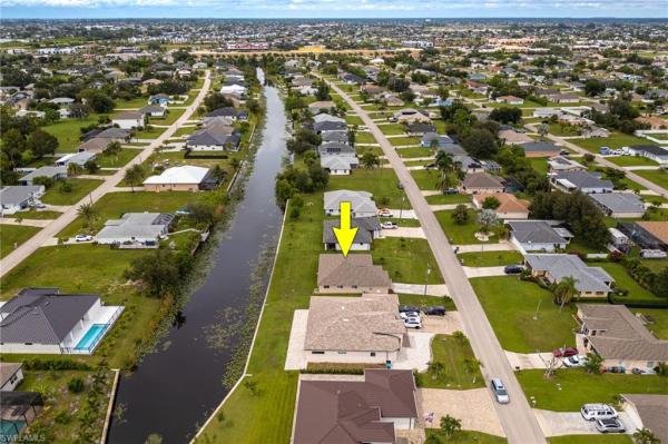 906 SW 11th Pl, Cape Coral, Florida 33991, image 1