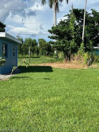 Pine Island Center, 5428 Avenue C, Bokeelia, Florida 33922, image 2