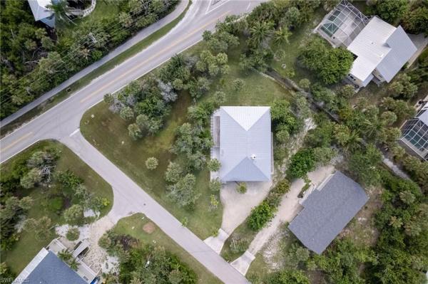 Bayshore Village, 645 Oliva St, Sanibel, Florida 33957, image 1