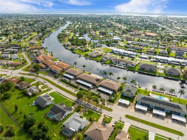 4417 Country Club Blvd #B6, Cape Coral, Florida 33904, image 1