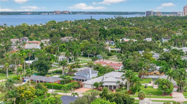Riverside, 1321 Hanton Ave, Fort Myers, Florida 33901, image 2