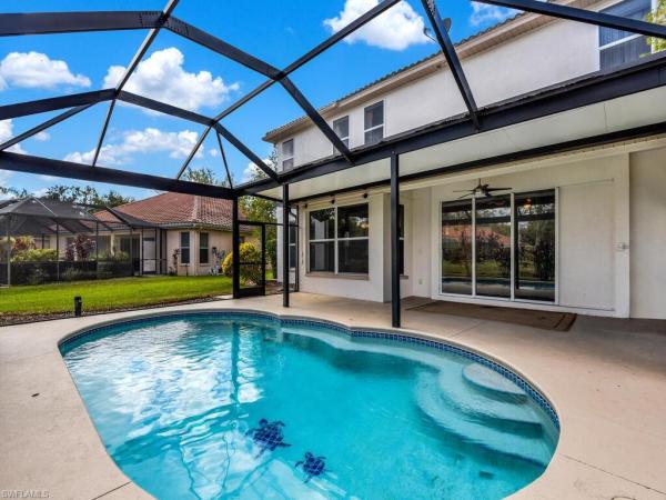 Pinewood Lakes, 11771 Pinewood Lakes Dr, Fort Myers, Florida 33913, image 2