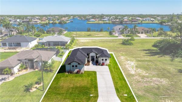 Cape Coral Residential, 2833 45th Pl, Cape Coral, Florida 33993, image 3