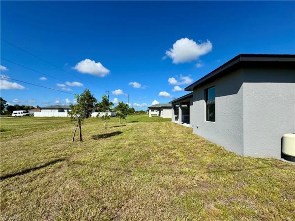 Cape Coral Residential, 2004 W Tropicana Pkwy, Cape Coral, Florida 33993, image 2