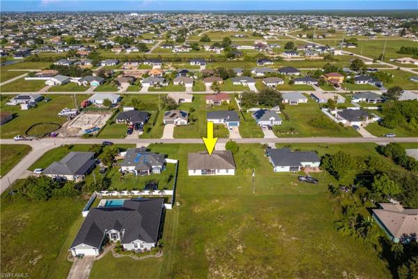 Cape Coral Residential, 2611 NE 2nd Pl, Cape Coral, Florida 33909, image 2