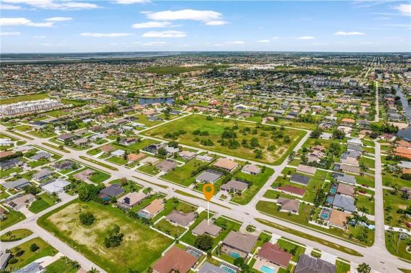 Cape Coral Residential, 1804 Beach Pkwy W, Cape Coral, Florida 33914, image 3