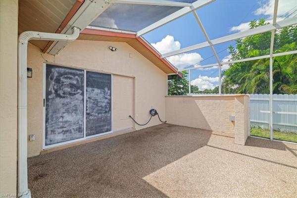 Country Club Estates, 1622 Country Club Pkwy, Lehigh Acres, Florida 33936, image 2