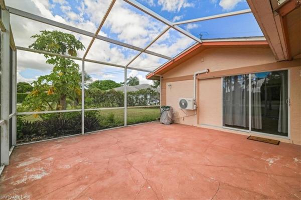 1622 Country Club Pkwy, Lehigh Acres, Florida 33936, image 1