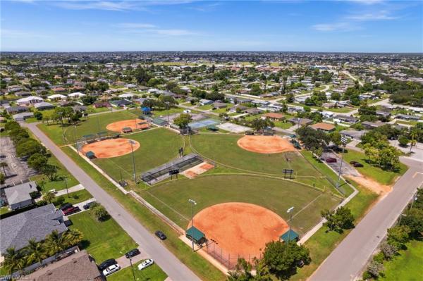 Cape Coral, 1417 NE 3rd Ter, Cape Coral, Florida 33909, image 2