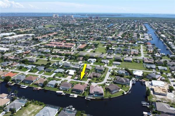Cape Coral Residential, 1911 SW 47th St, Cape Coral, Florida 33914, image 2