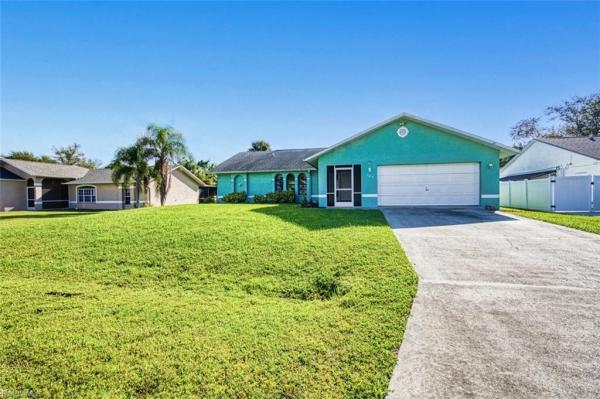 Cape Coral, 707 SE 9th Pl, Cape Coral, Florida 33990, image 1