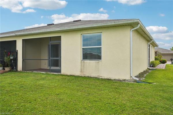 Marblebrook, 19546 Galleon Point Dr, Lehigh Acres, Florida 33936, image 2