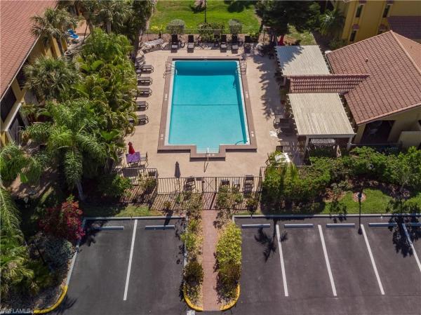 Villanova Colonnade, 9821 Alabama St #2, Bonita Springs, Florida 34135, image 1