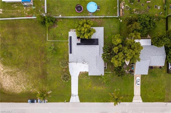 Cape Coral, 1208 SW 34th St, Cape Coral, Florida 33914, image 1