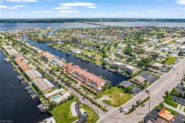 Parkway East, 1614 Beach Pkwy #102, Cape Coral, Florida 33904, image 2