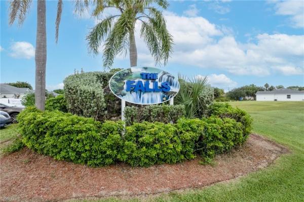 620 Mirror Lakes Falls Ct, Lehigh Acres, Florida 33974, image 1