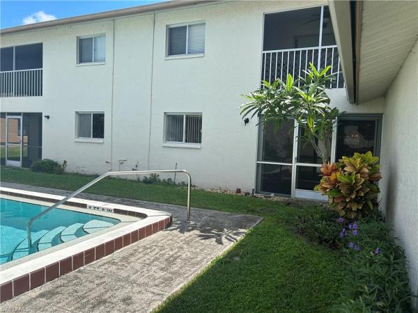 Caribbean Breeze, 418 SE 5th Ave #7, Cape Coral, Florida 33904, image 2