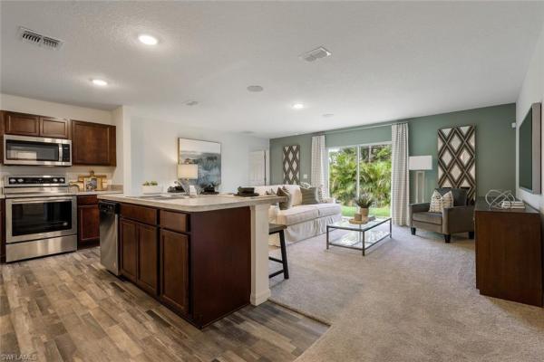 Cape Coral Residential, 1704 12th Ter, Cape Coral, Florida 33993, image 3