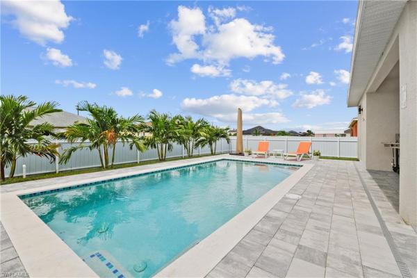 Cape Coral Residential, 2016 1st Ave, Cape Coral, Florida 33993, image 1