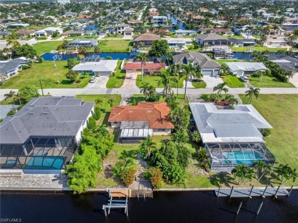Cape Coral, 1114 Lorraine Ct, Cape Coral, Florida 33904, image 1