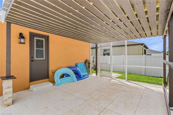 Cape Coral Residential, 2307 SW 21st Ter, Cape Coral, Florida 33991, image 3