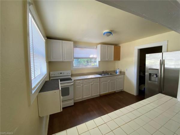 2996 Douglas Ave, Fort Myers, Florida 33916, image 1