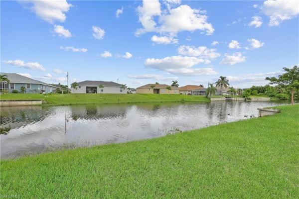 Cape Coral Residential, 321 SE 2nd St, Cape Coral, Florida 33990, image 2