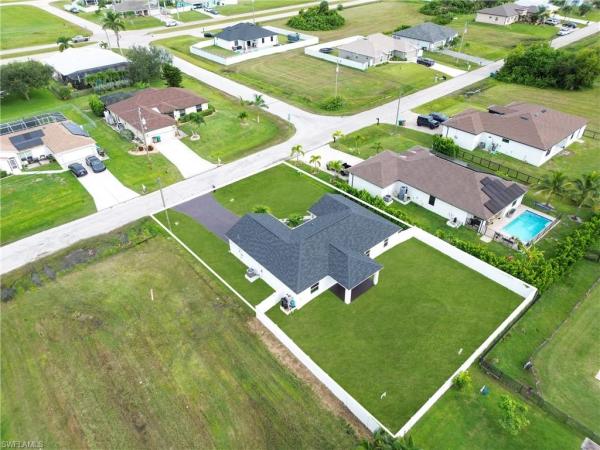 Cape Coral Residential, 204 24th Pl, Cape Coral, Florida 33993, image 2