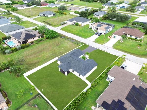 Cape Coral Residential, 204 24th Pl, Cape Coral, Florida 33993, image 1
