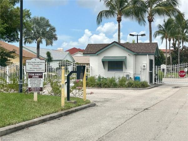 11110 Caravel Cir #201, Fort Myers, Florida 33908, image 1